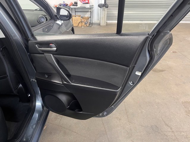 Used 2012 MAZDA MAZDA3 i Sport image 15