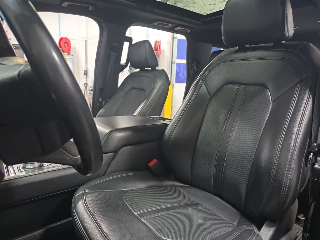 Used 2021 Ford Expedition Limited image 16