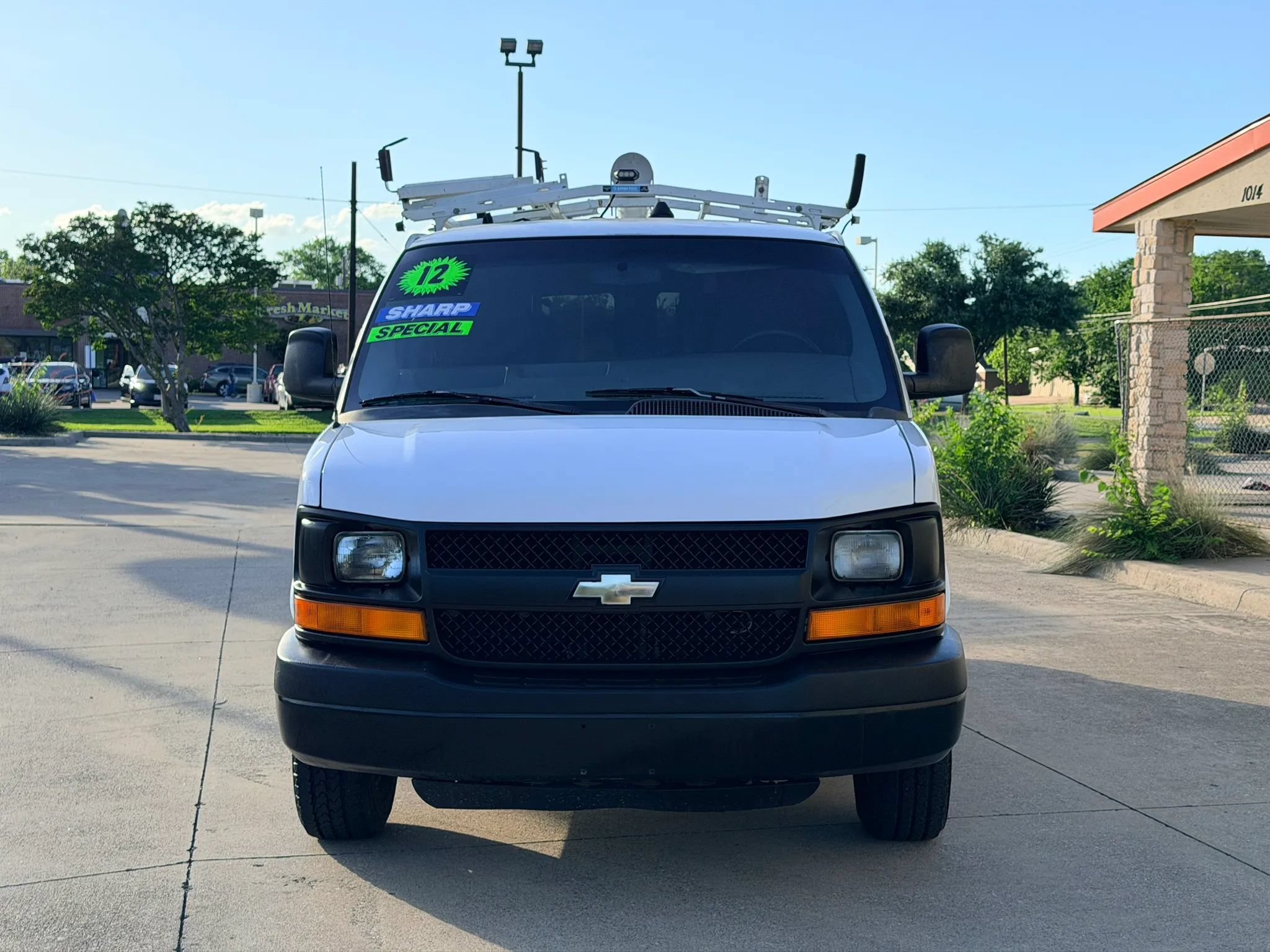 Used 2012 Chevrolet Express 2500 RWD image 8