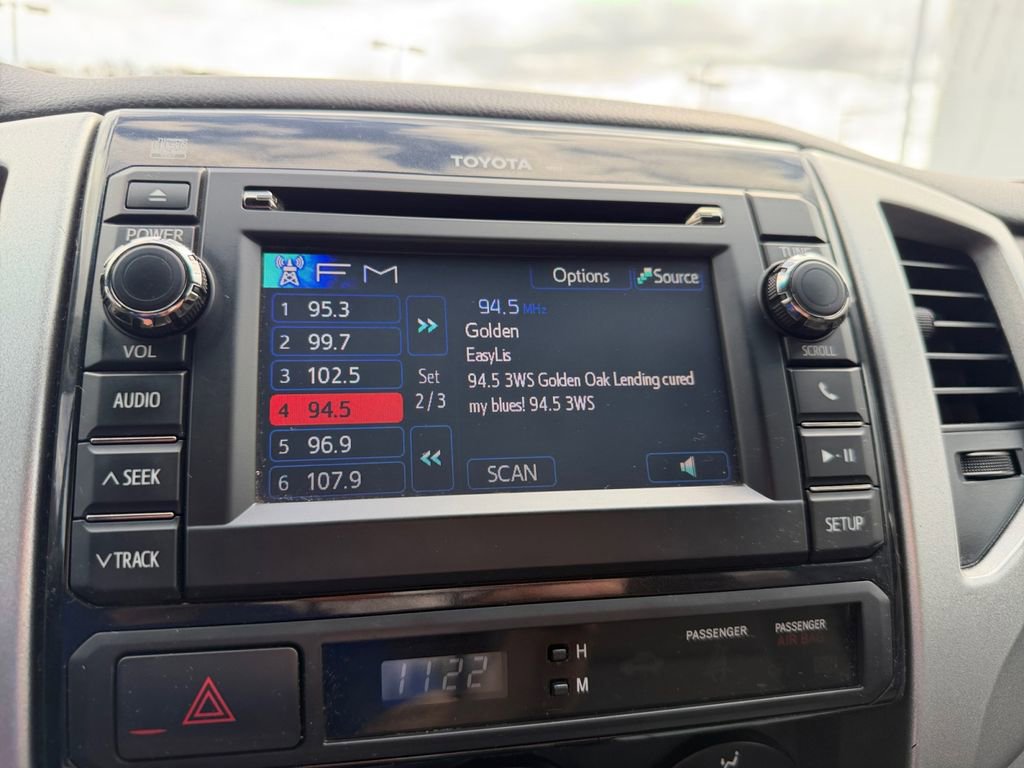 Used 2012 Toyota Tacoma 4x4 Access Cab V6 w/ TRD Off-Road Pkg image 17