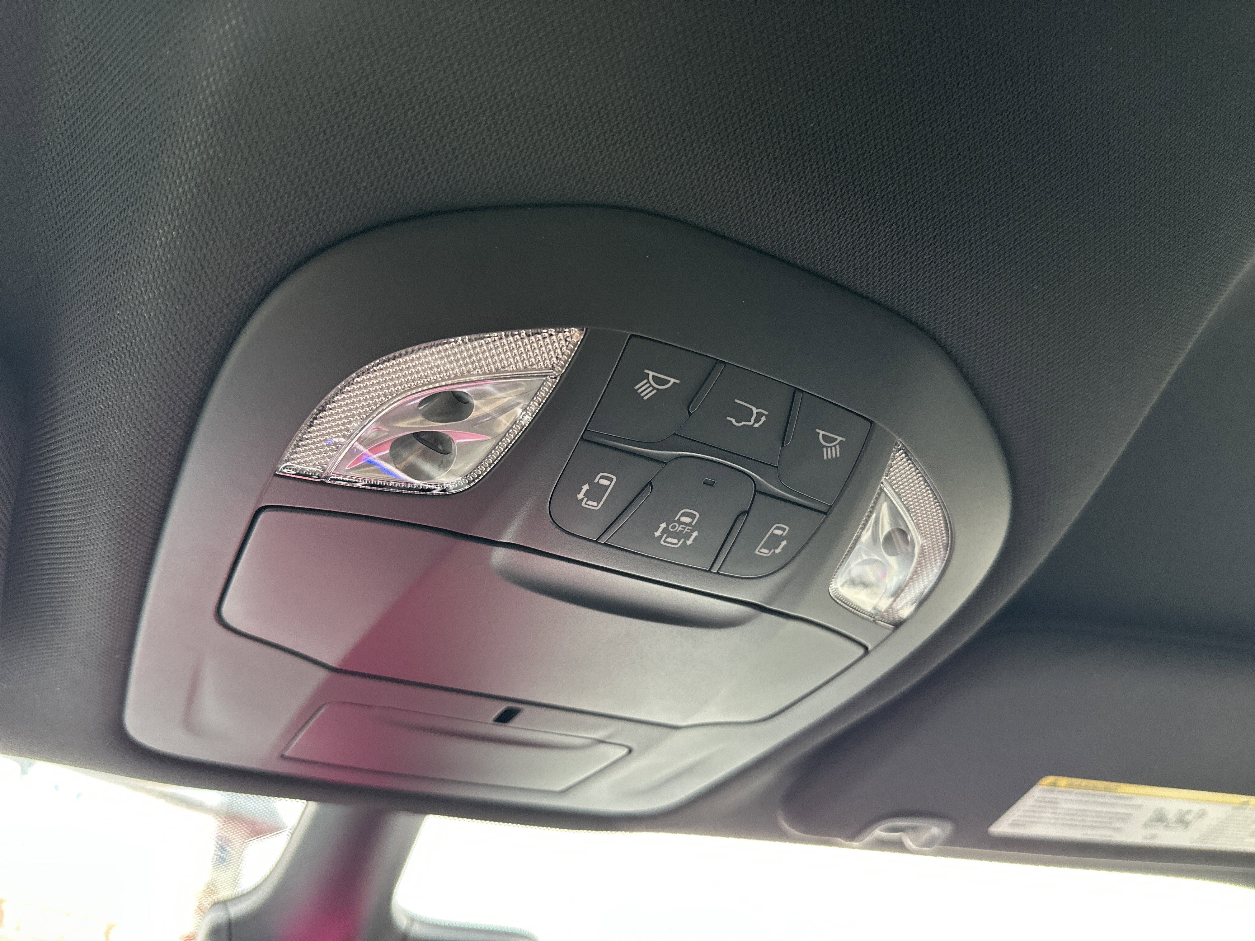 New 2026 Chrysler Pacifica Select w/ S Appearance Package image 21