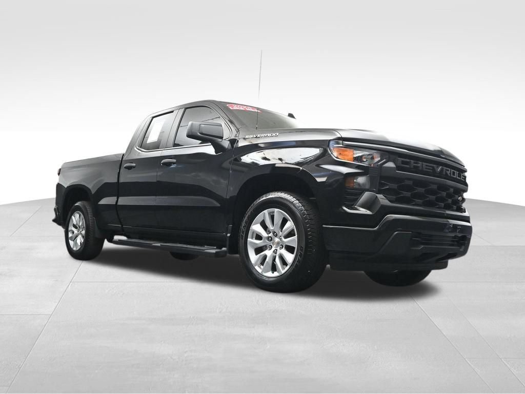Used 2025 Chevrolet Silverado 1500 Custom RWD image 29