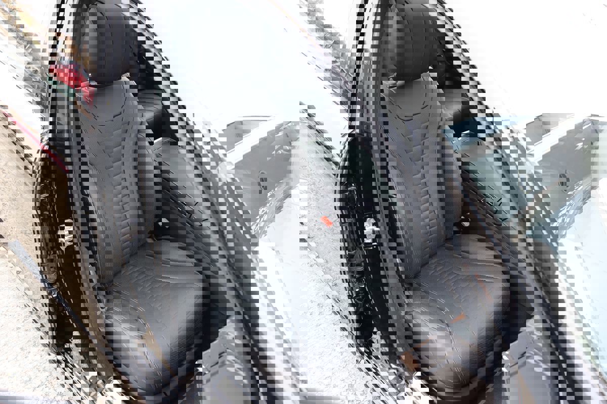 Used 2019 Mercedes-Benz S 560 Sedan image 38