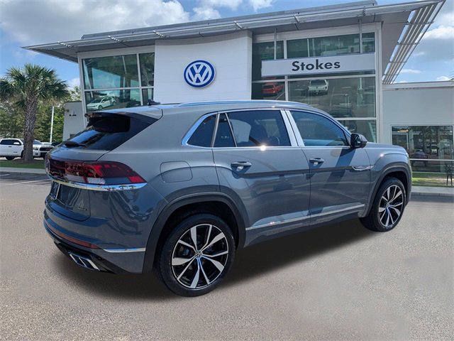 New 2026 Volkswagen Atlas Cross Sport SEL Premium R-Line image 4