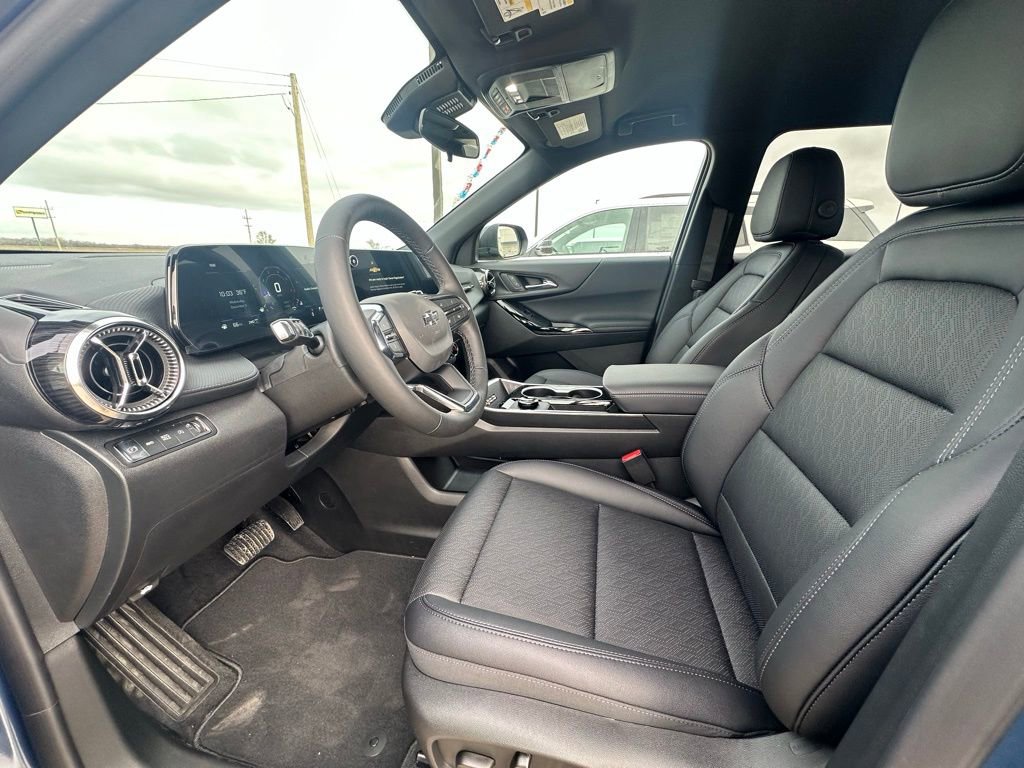 New 2026 Chevrolet Equinox LT w/ Convenience Package II image 12