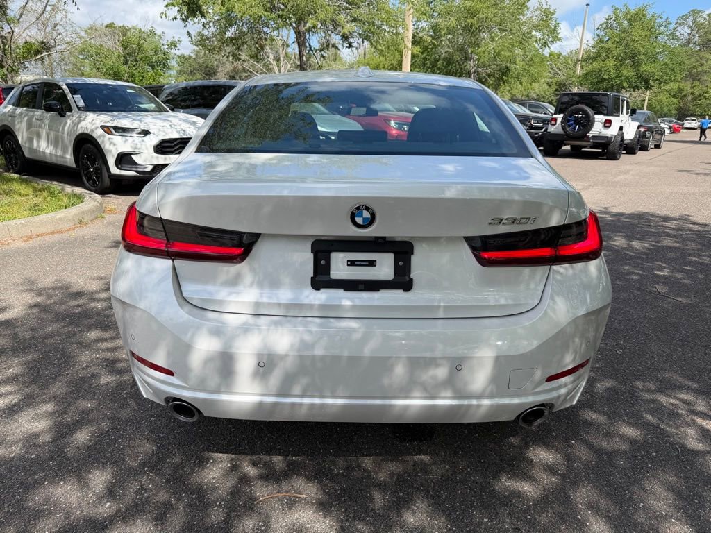 Used 2024 BMW 330i Sedan RWD image 5