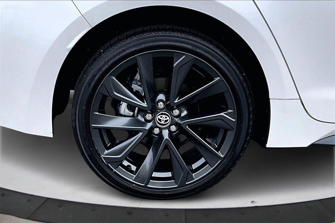 Used 2024 Toyota Corolla LE image 34