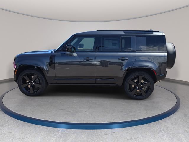 New 2026 Land Rover Defender 110 X-Dynamic SE image 8