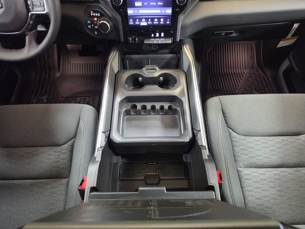 New 2027 RAM 1500 4x4 Crew Cab image 16