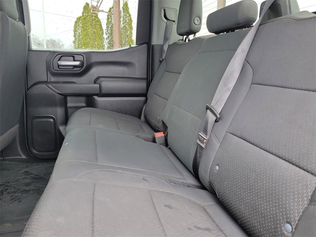 Used 2020 Chevrolet Silverado 1500 Custom w/ Custom 2.7L Value Package image 12