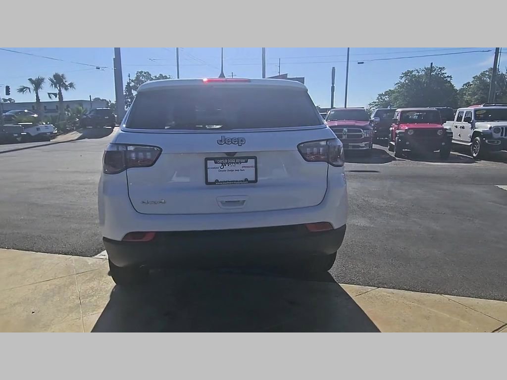 Used 2025 Jeep Compass Sport AWD/4WD image 28