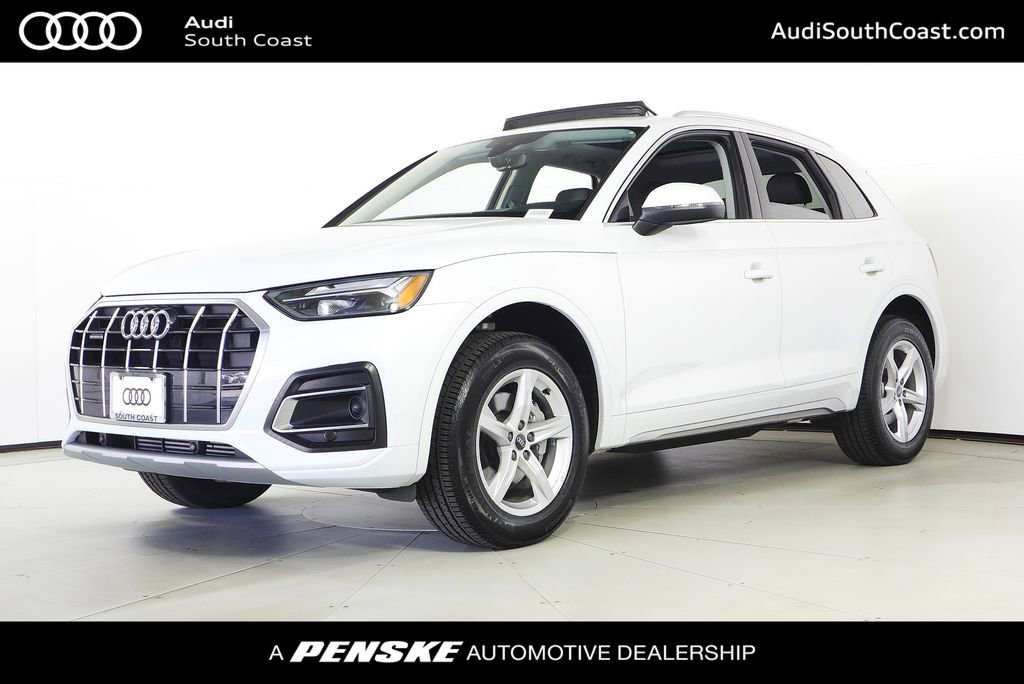 Used 2023 Audi Q5 2.0T Premium w/ Convenience Package image 1