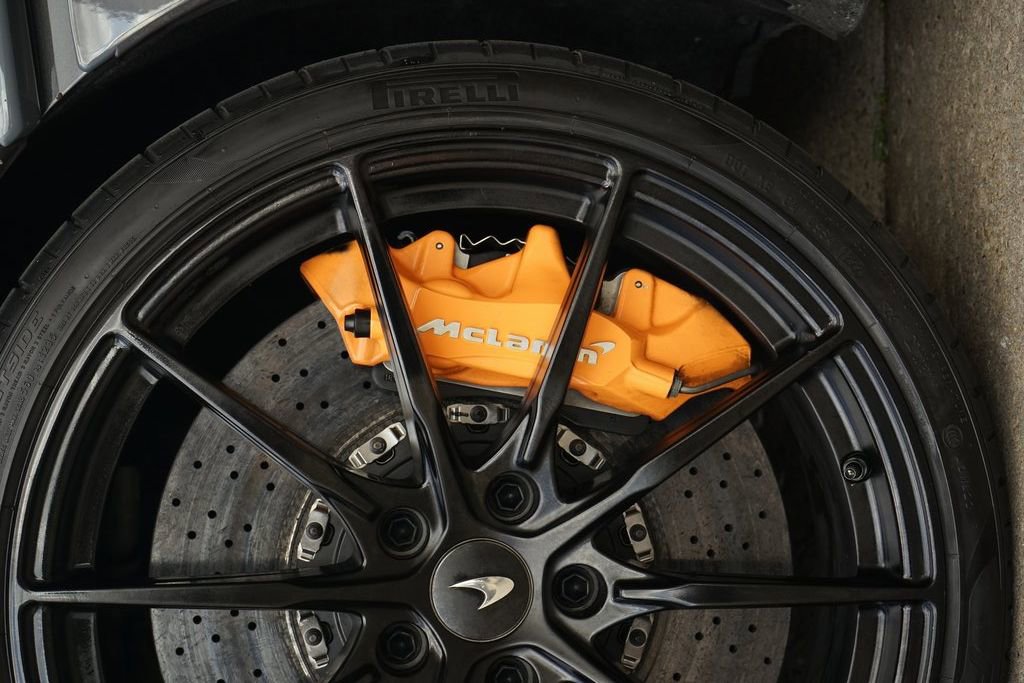 Used 2019 McLaren 600LT image 38