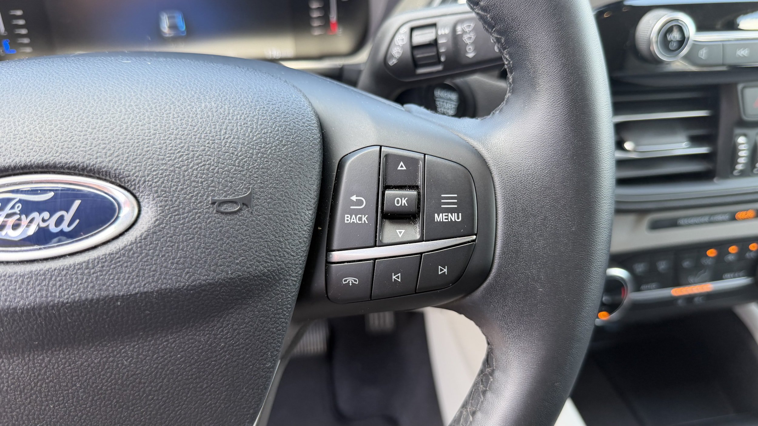 Used 2023 Ford Escape Active FWD image 23