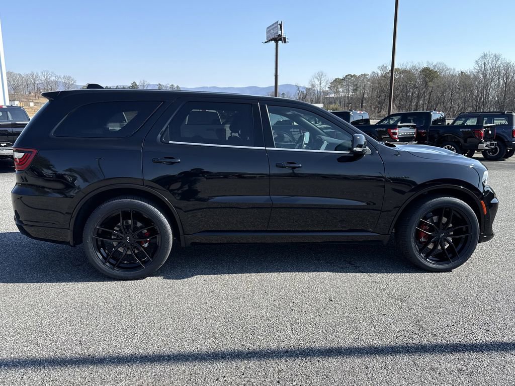 Used 2022 Dodge Durango R/T w/ Blacktop Package image 8
