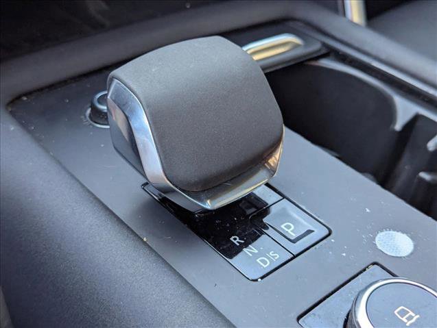 Used 2021 Land Rover Discovery S R-Dynamic image 13