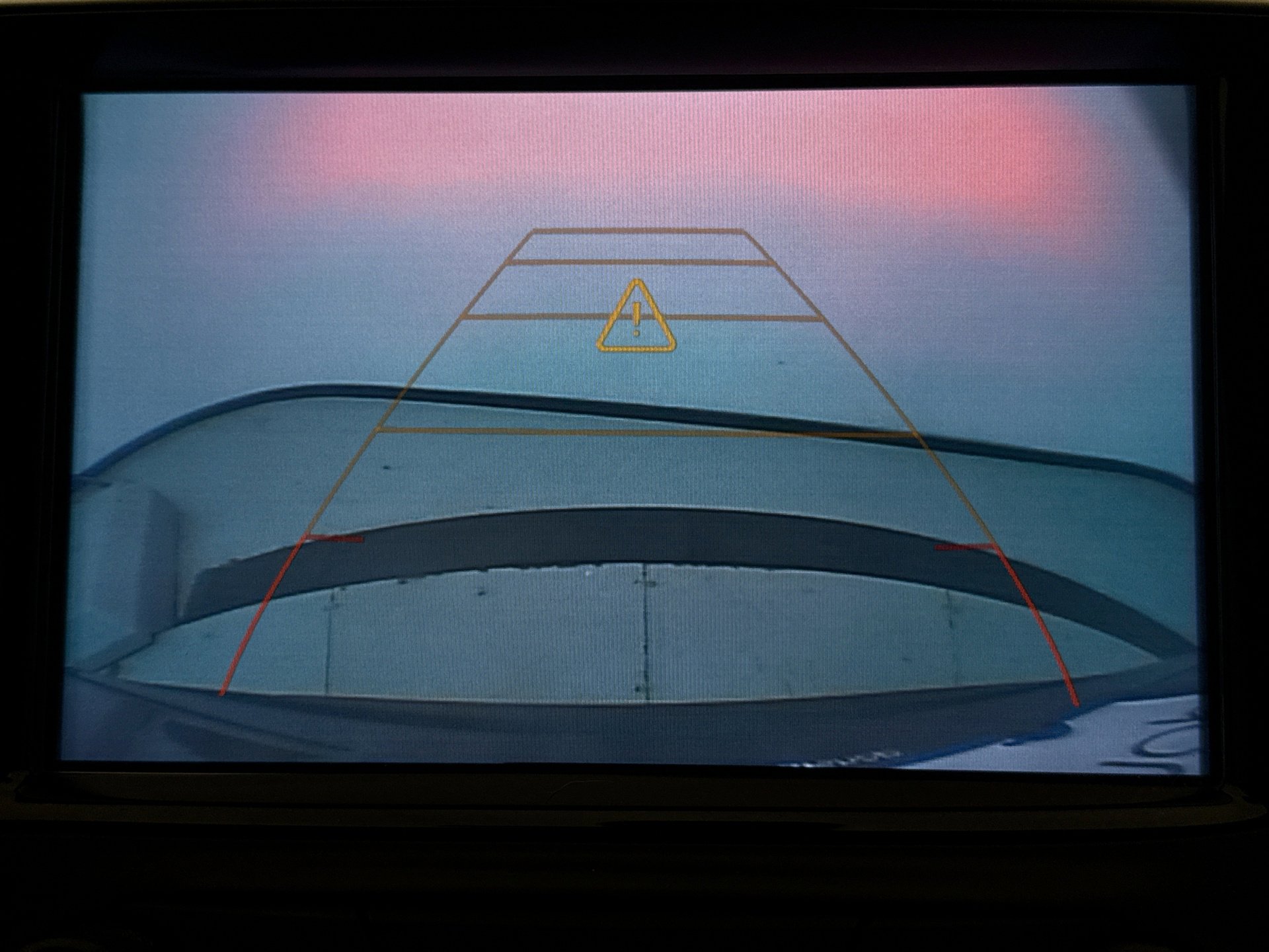 Used 2020 Buick Envision Premium w/ LPO, Interior Luxury Package image 16