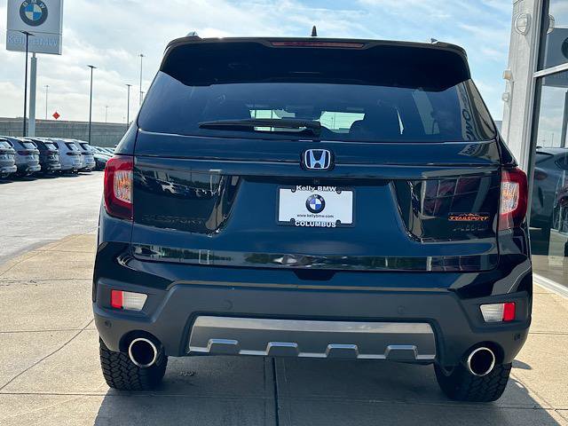 Used 2025 Honda Passport TrailSport image 9