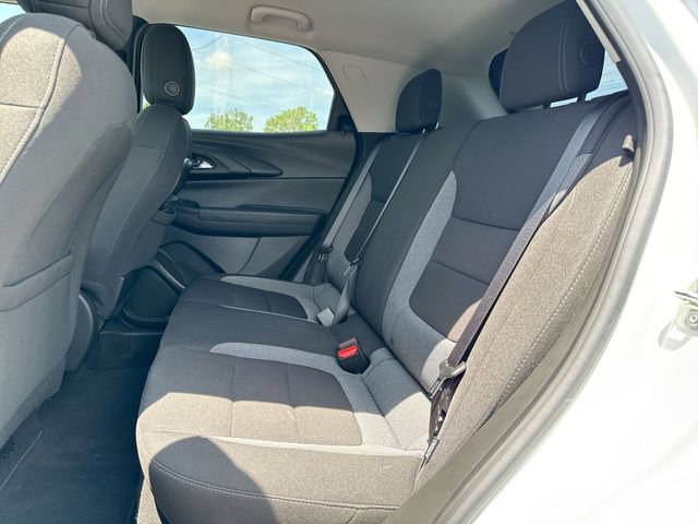Used 2023 Chevrolet TrailBlazer LT FWD image 15