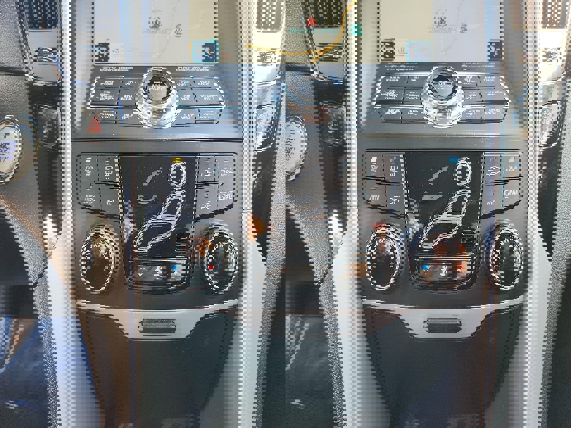 Used 2013 Hyundai Sonata Limited w/ Premium Pkg image 17