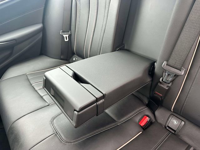 Used 2022 BMW 530i xDrive w/ M Sport Package AWD/4WD image 24
