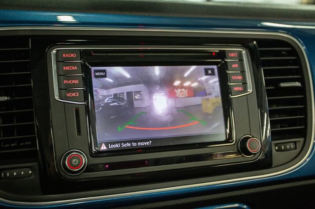 Used 2019 Volkswagen Beetle 2.0T SE image 8