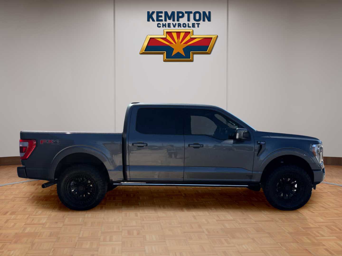 Used 2023 Ford F150 Lariat w/ Equipment Group 502A High image 7