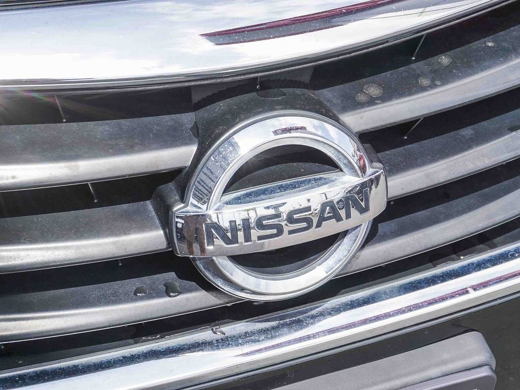 Used 2019 Nissan Versa SV FWD image 12