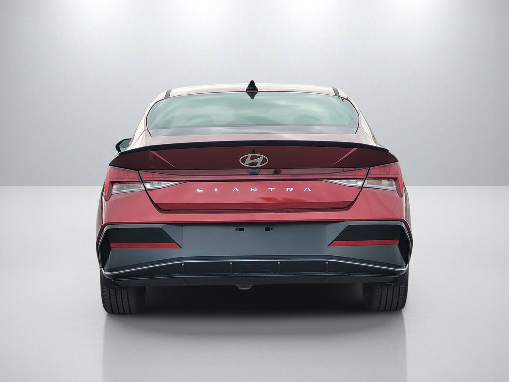 New 2026 Hyundai Elantra SEL Sport image 5