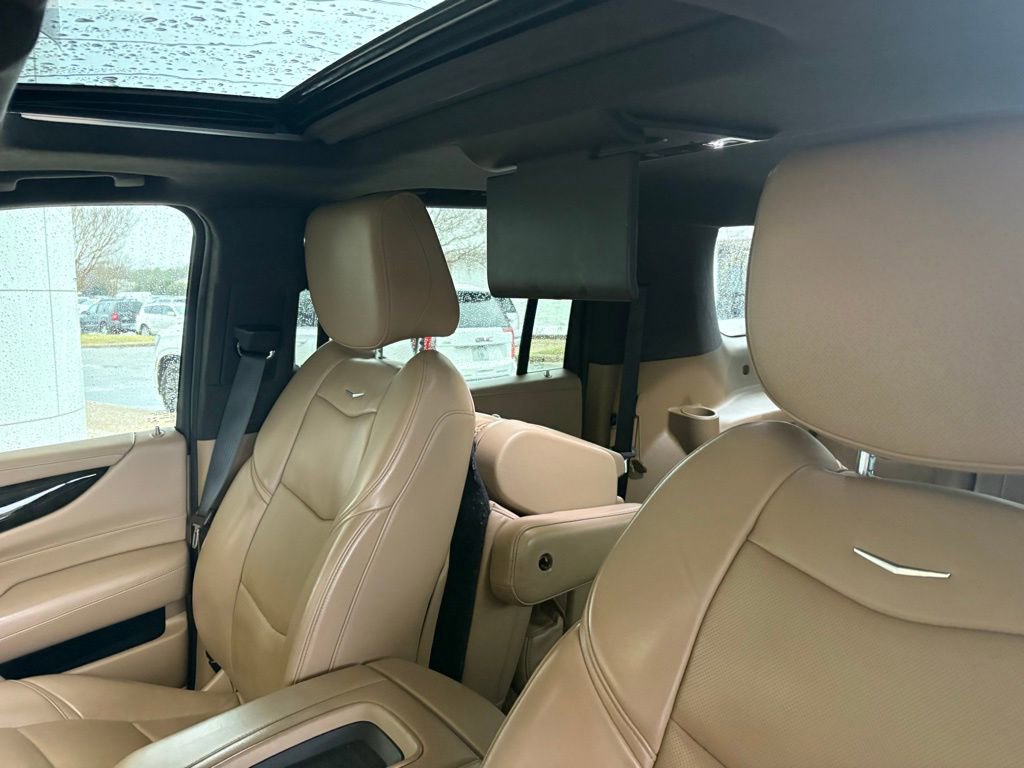 Certified 2019 Cadillac Escalade ESV Platinum image 2