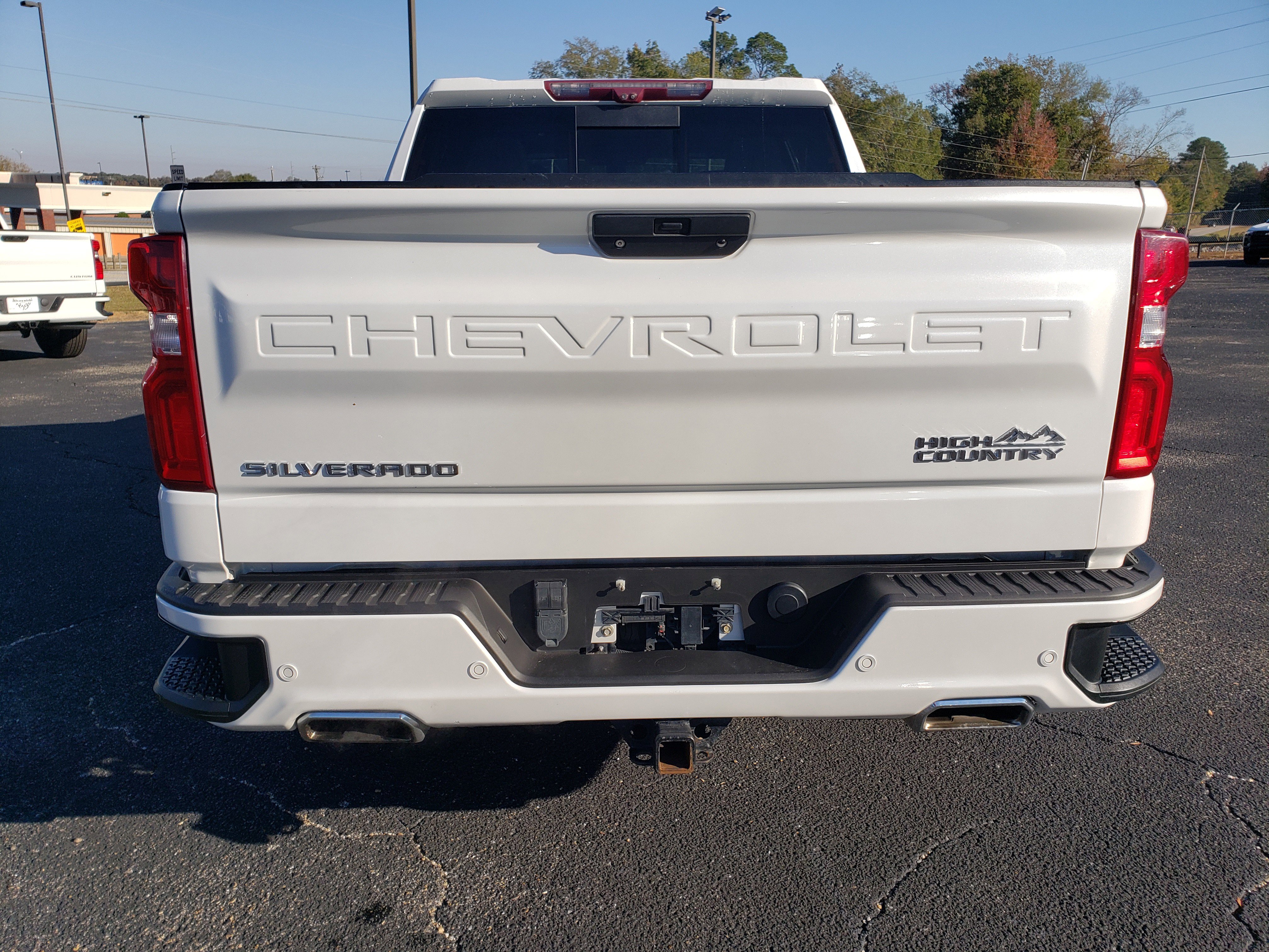 Used 2024 Chevrolet Silverado 1500 High Country w/ Technology Package image 8