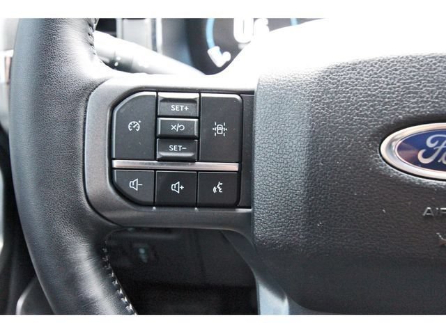 Used 2023 Ford F150 Lariat AWD/4WD image 16