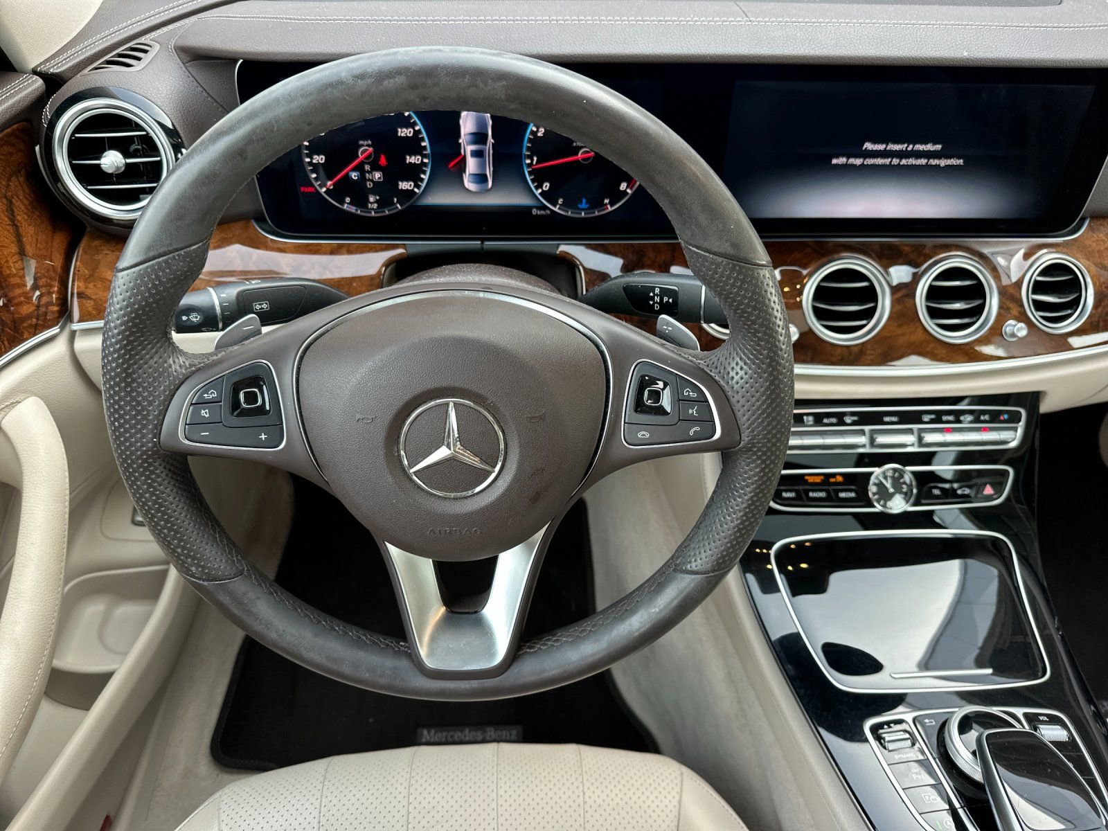 Used 2018 Mercedes-Benz E 300 4MATIC image 14