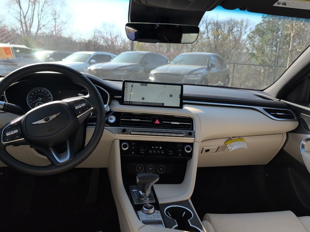 Used 2026 Genesis G70 2.5T image 13