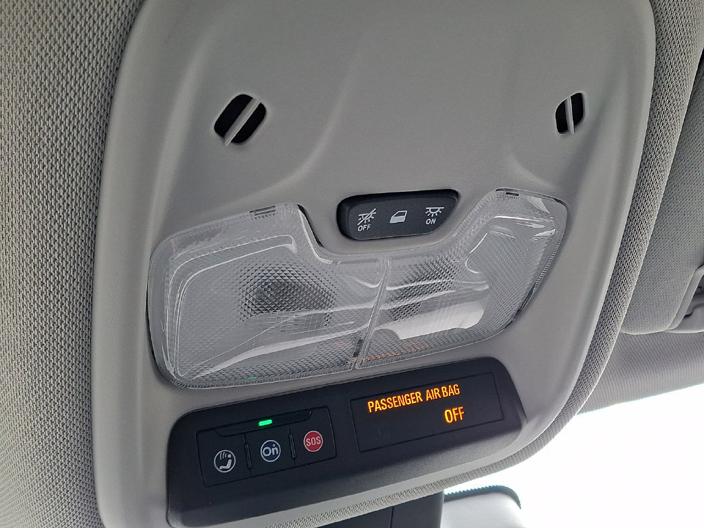 Used 2023 Chevrolet Bolt EUV LT w/ Comfort Package FWD image 27