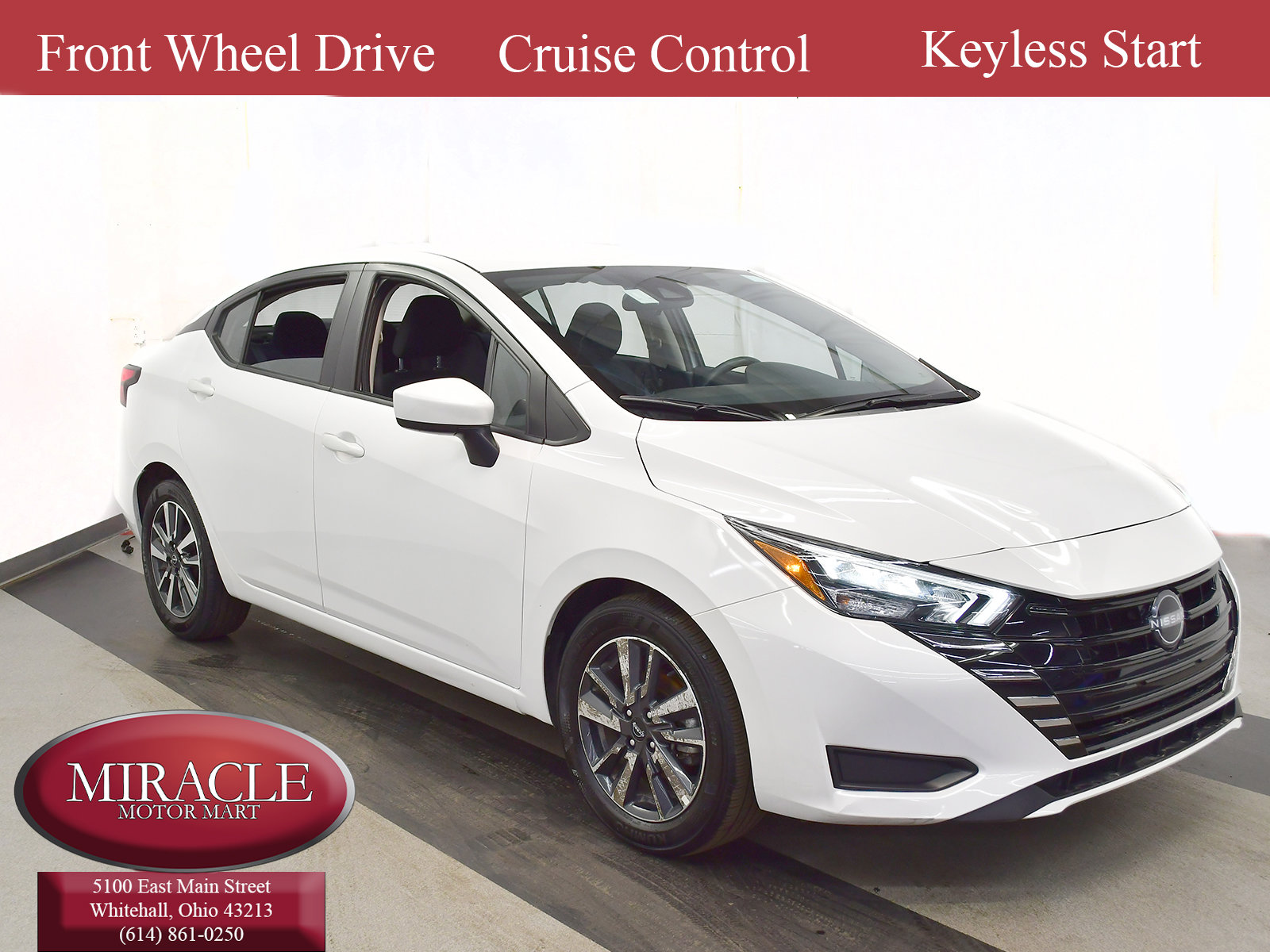 Used 2025 Nissan Versa SV image 1