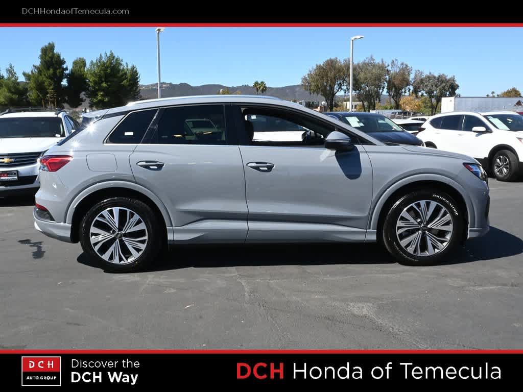 Used 2023 Audi Q4 e-tron Premium w/ Convenience Package RWD image 5