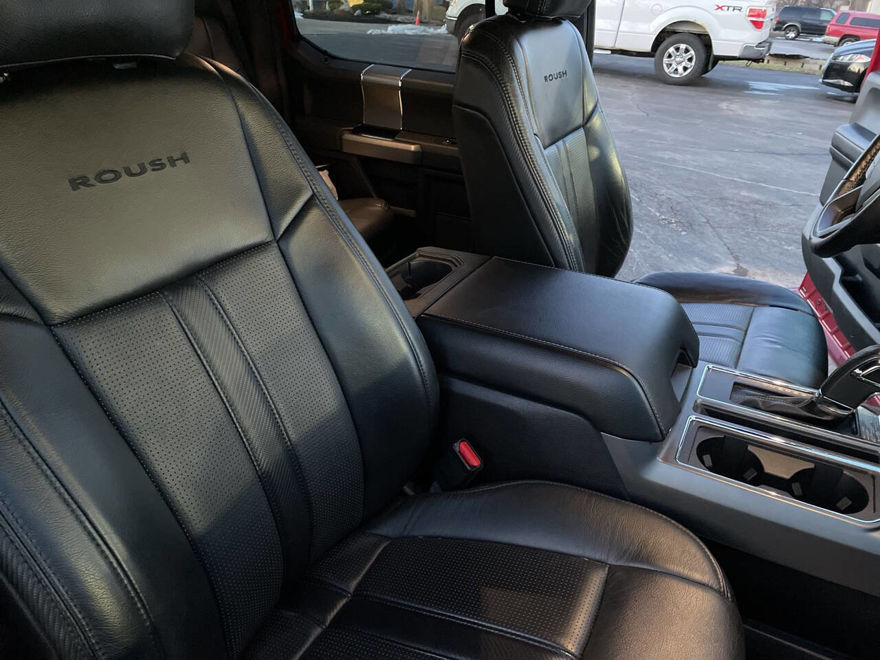 Used 2017 Ford F150 XLT w/ Equipment Group 302A Luxury image 13