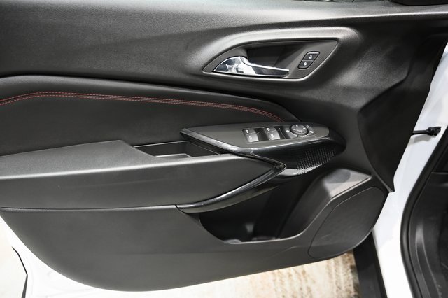 New 2026 Chevrolet Trax RS w/ Sunroof Package image 26