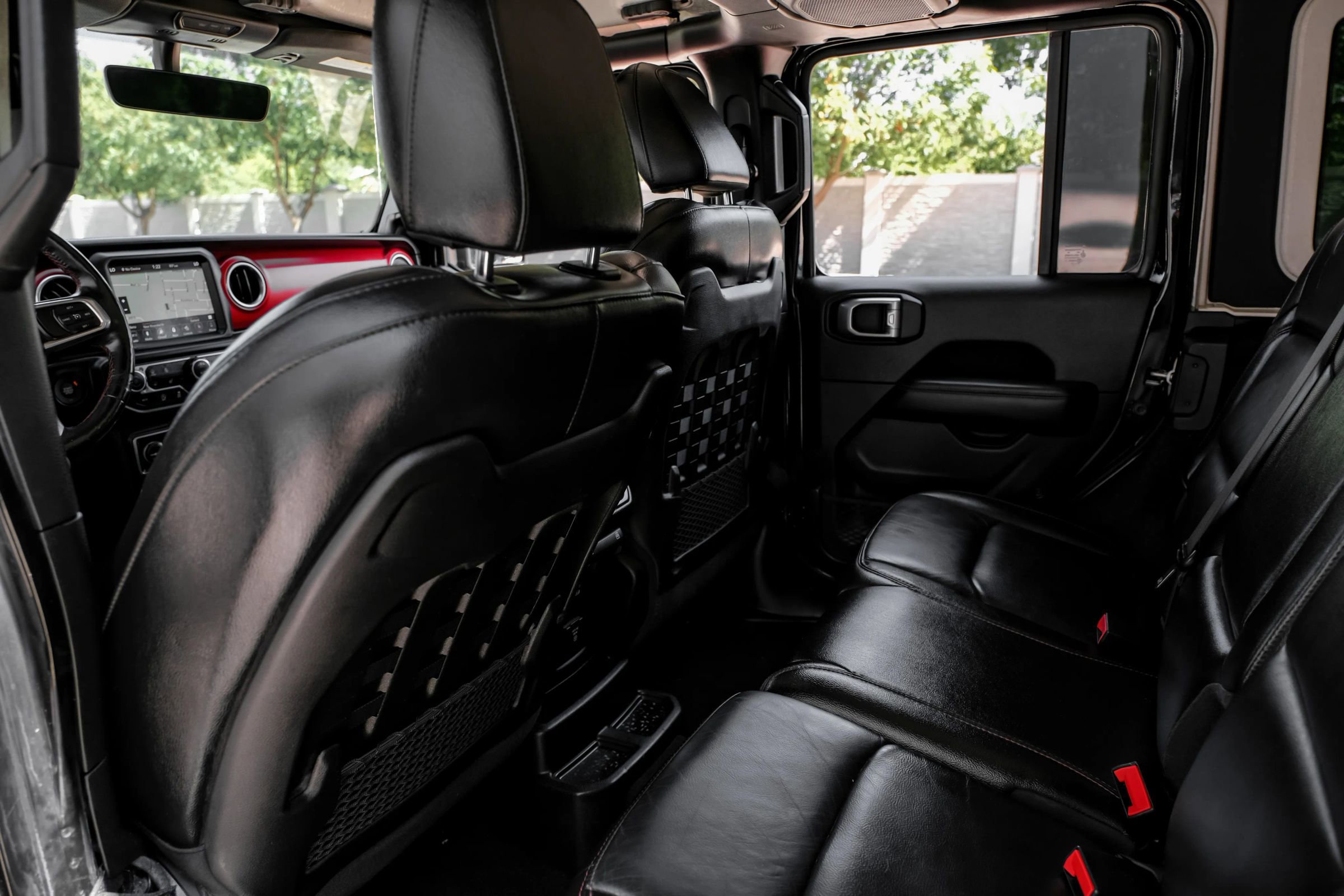 Used 2019 Jeep Wrangler Unlimited Rubicon image 36