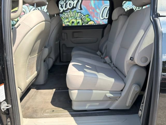 Used 2018 Kia Sedona LX FWD image 18