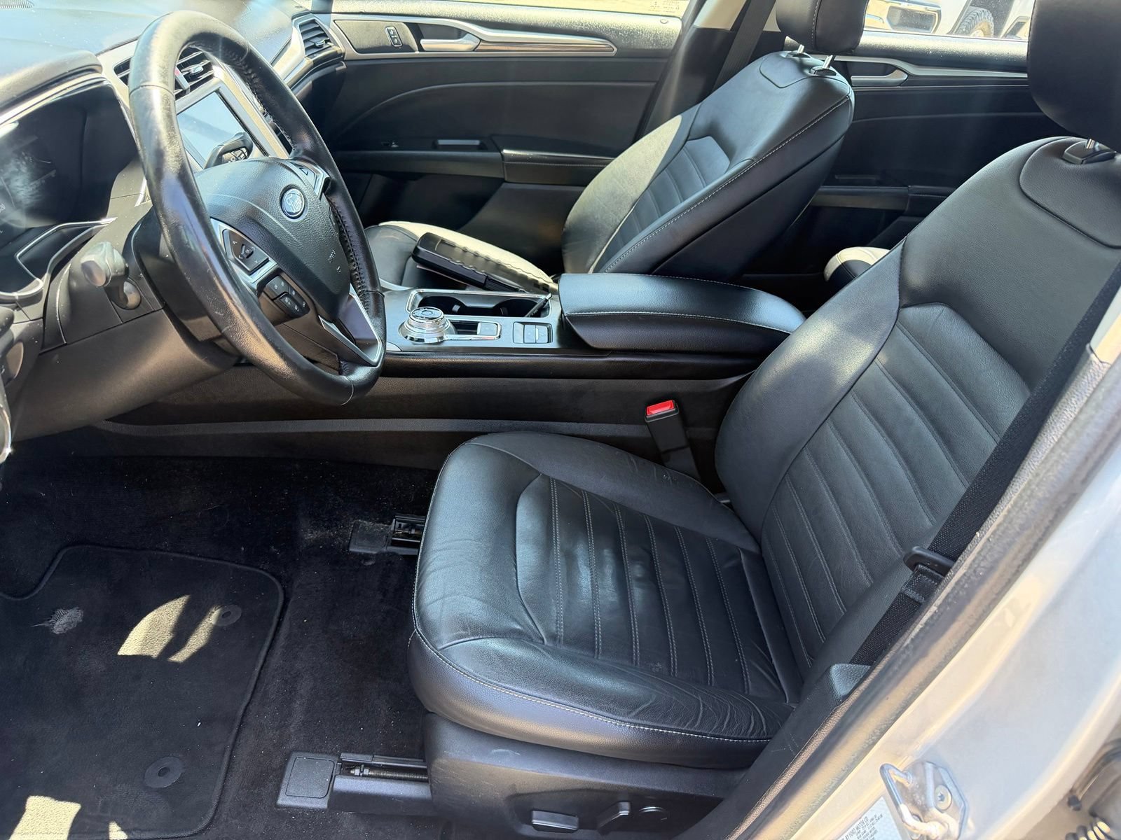 Used 2018 Ford Fusion Energi SE FWD image 10