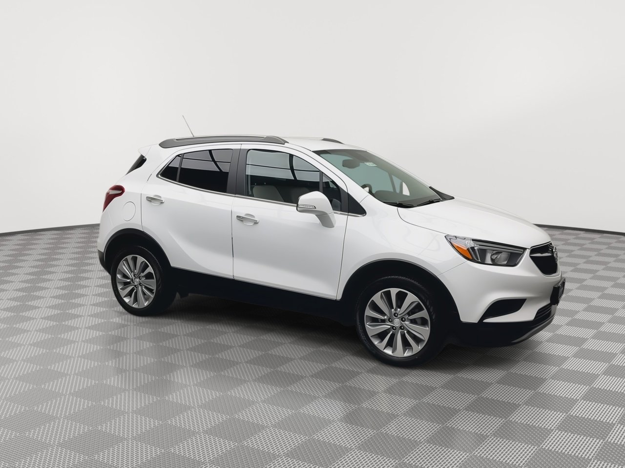 Certified 2018 Buick Encore Preferred FWD image 36