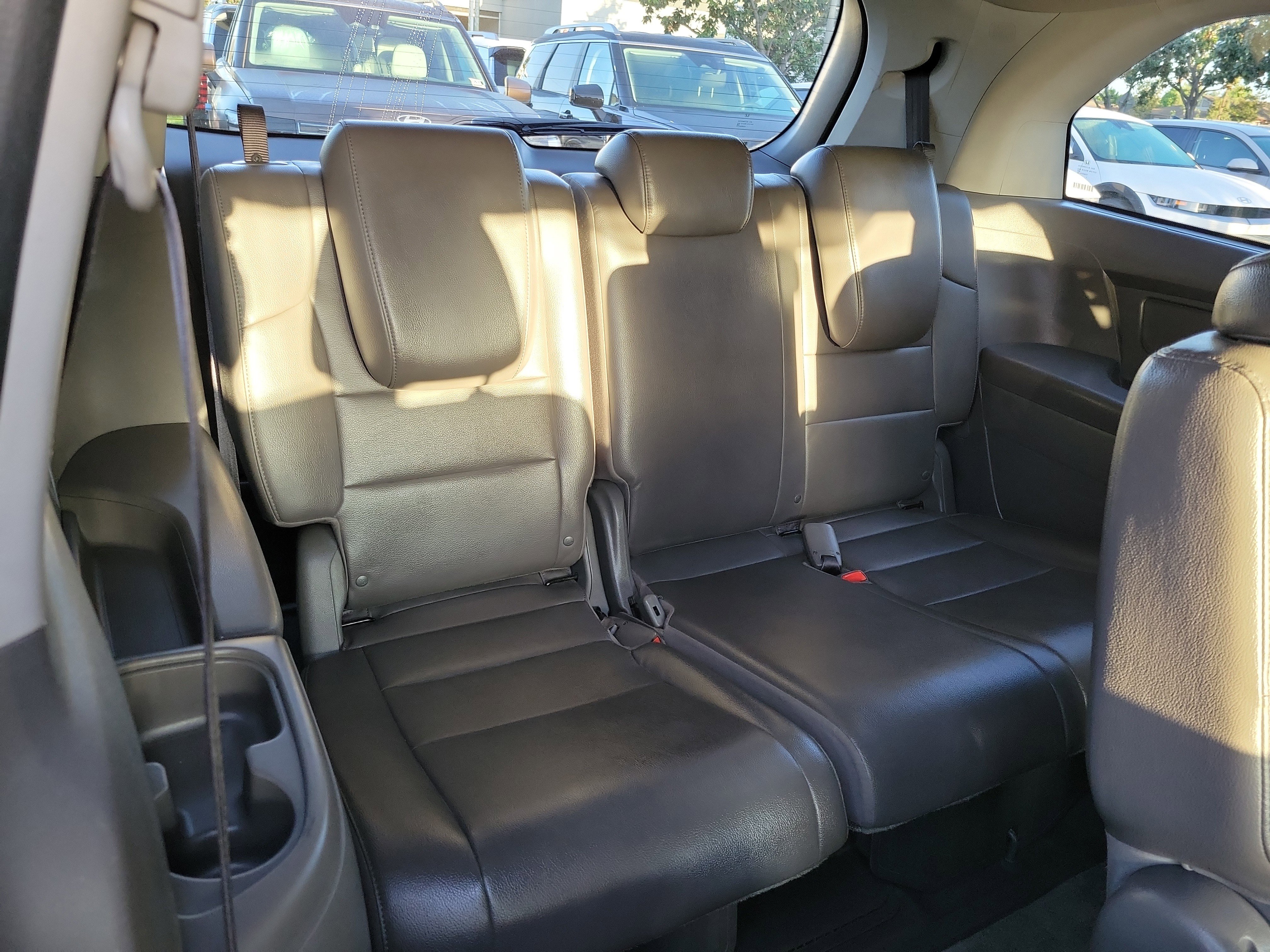 Used 2015 Honda Odyssey EX-L image 25