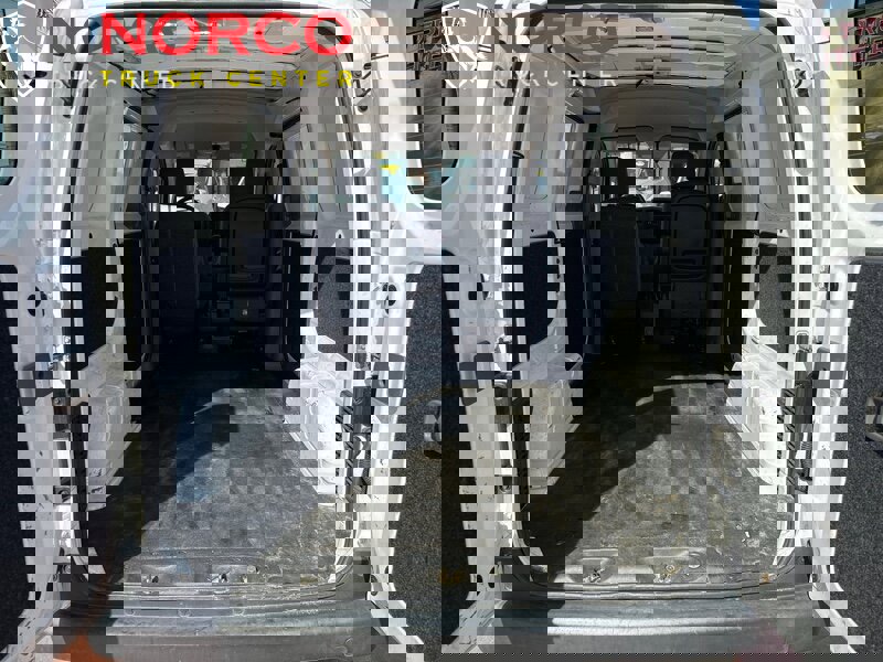 Used 2020 Nissan NV200 S w/ Back Door Glass Package image 11