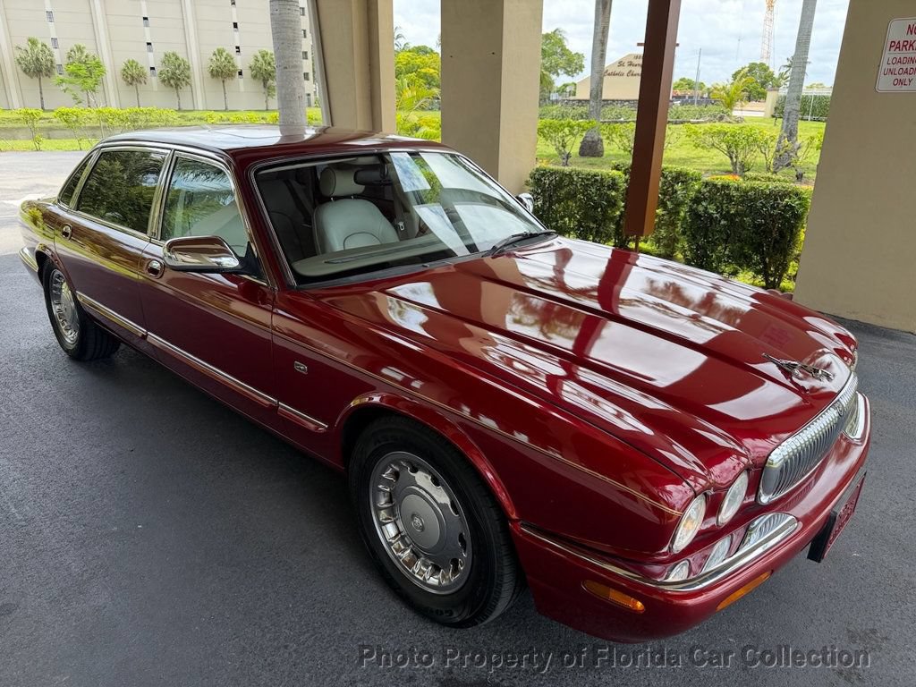 Used 1999 Jaguar XJ8 L RWD image 76