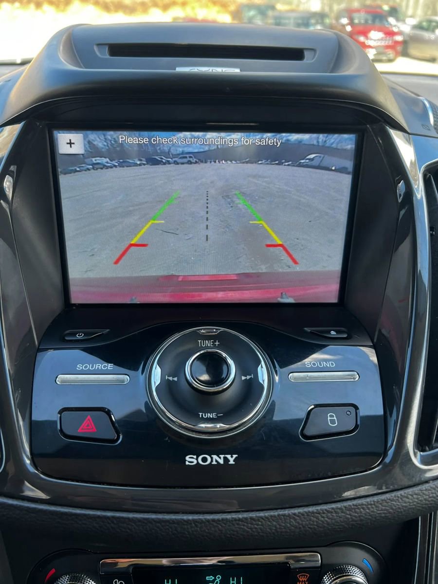 Used 2016 Ford Escape Titanium image 16