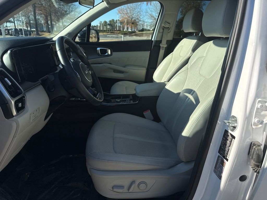 Used 2022 Kia Sorento SX image 13