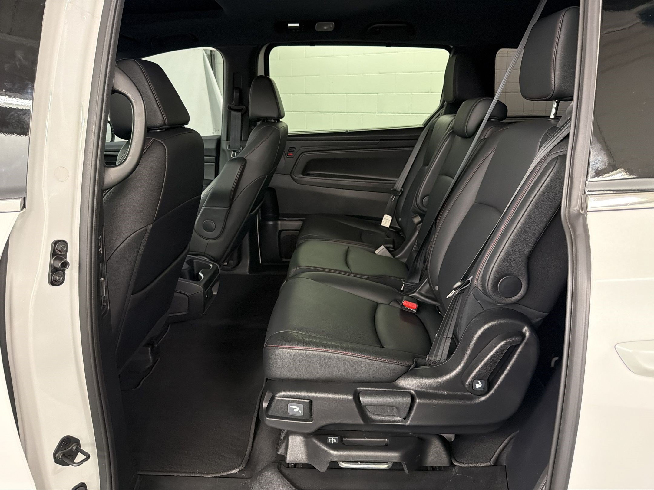 Certified 2025 Honda Odyssey Sport-L image 15