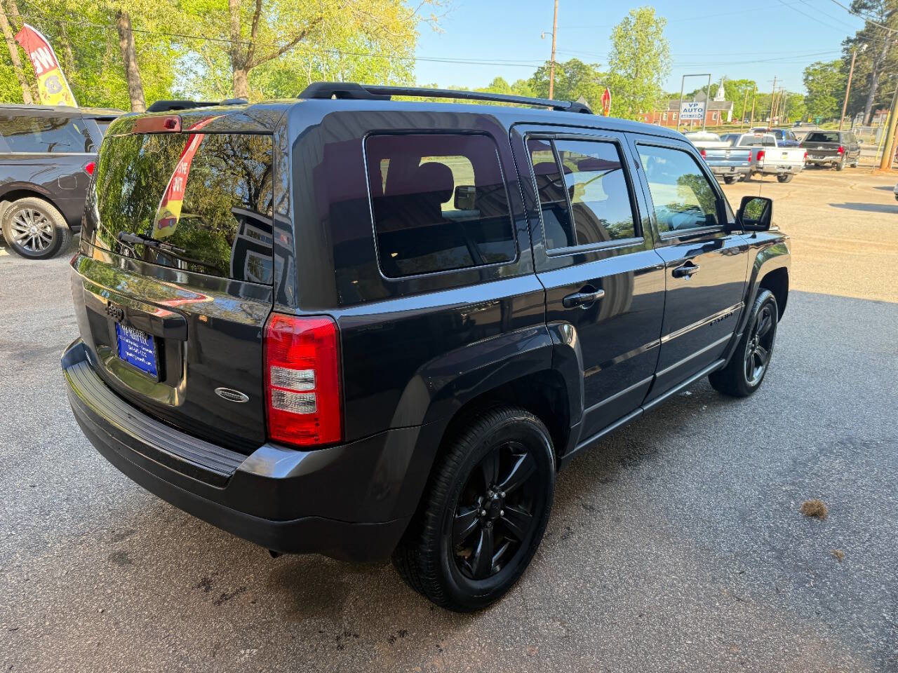 Used 2015 Jeep Patriot Sport w/ Power Value Group AWD/4WD image 4